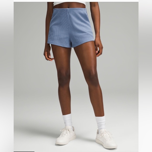 lululemon athletica Pants - NWT lululemon ribbed softstreme high-rise short 2” oasis blue size 6